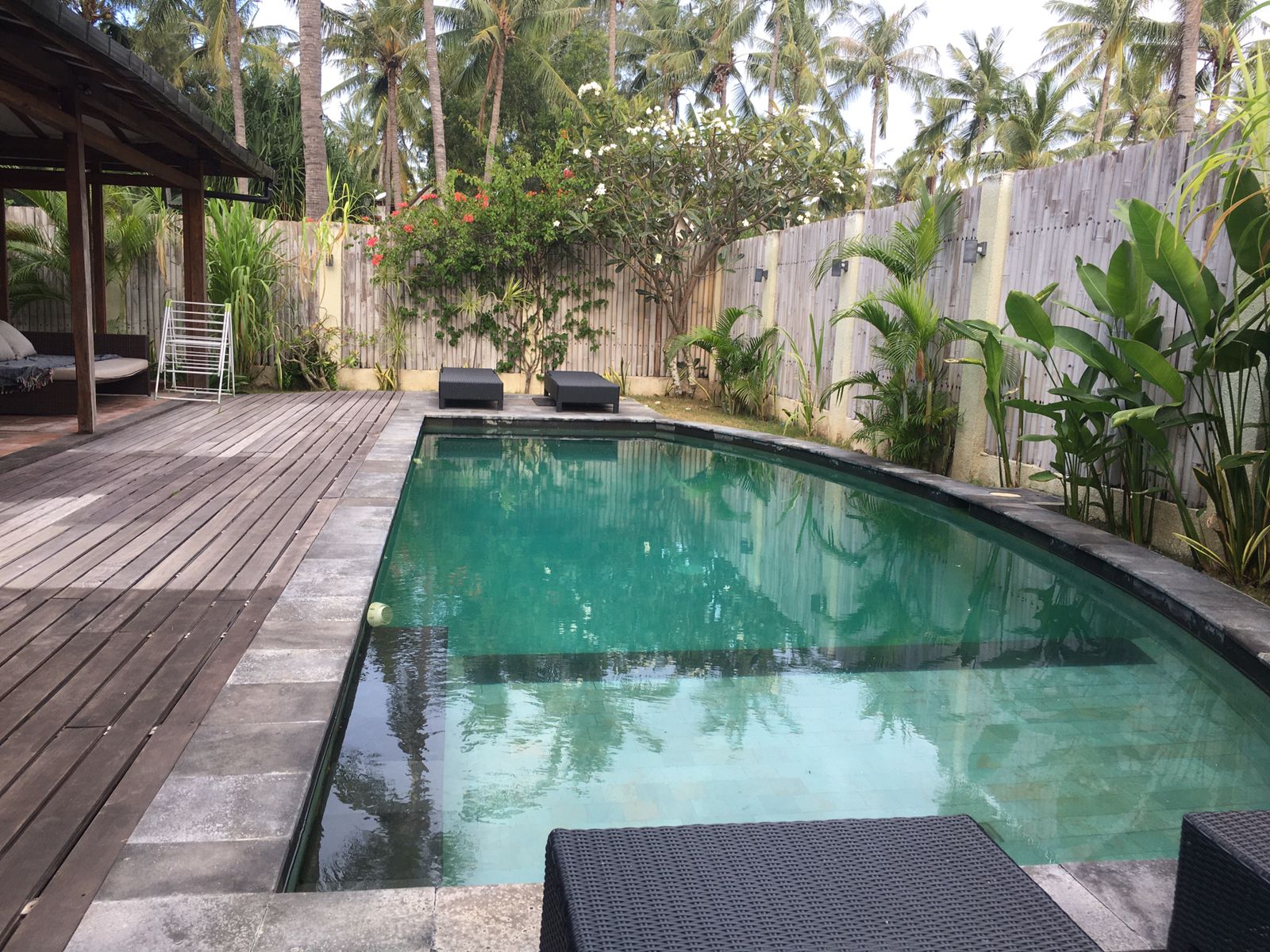 Nice tropical villa in Gili Trawangan Invest Lombok