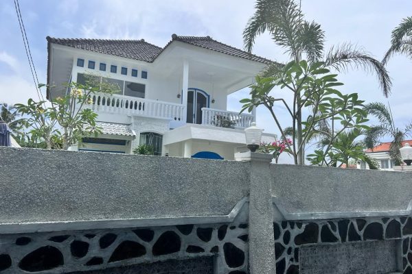 beachfront_house_for_sale_lombok_senggigi_montong_mataram_villa (4)