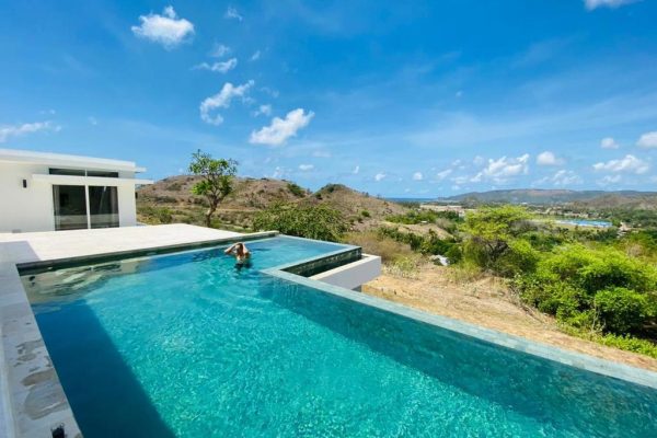 villa_for_sale_lombok_kuta_mandalika